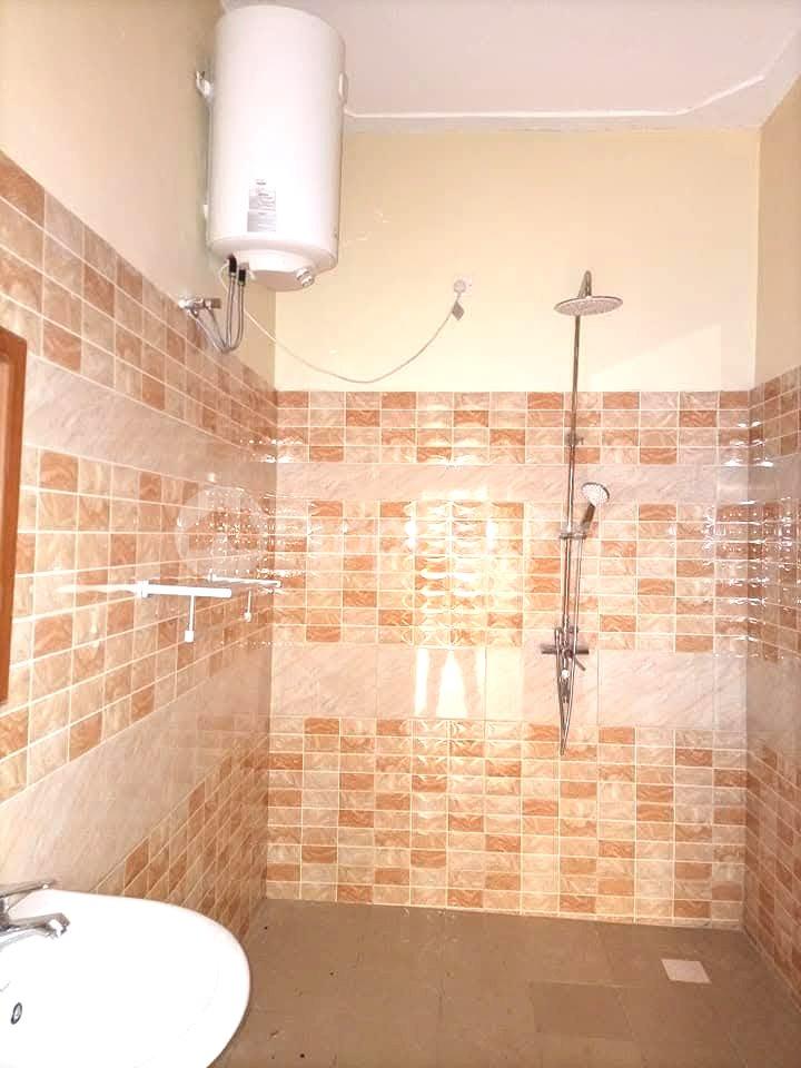 3 bedroom Apartment Block Apartment for rent kira road Kira Wakiso Central - 8
