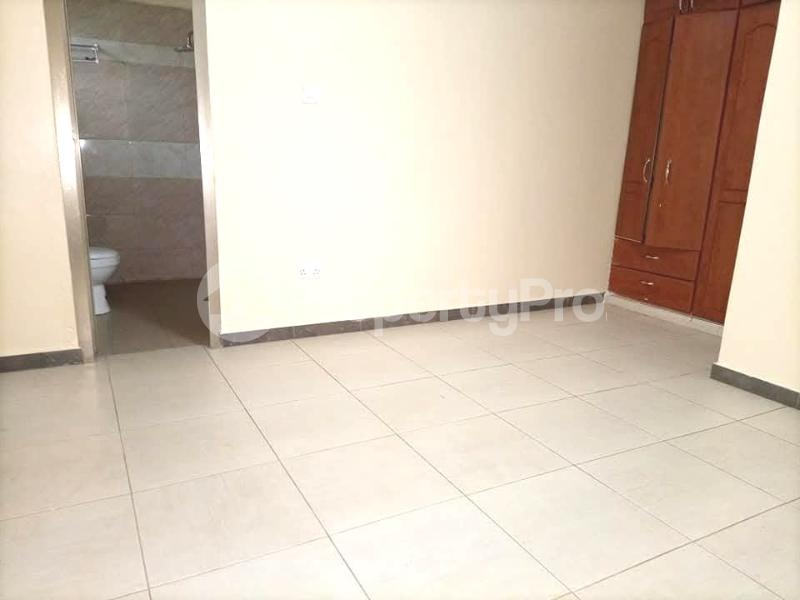 3 bedroom Apartment Block Apartment for rent kira road Kira Wakiso Central - 10
