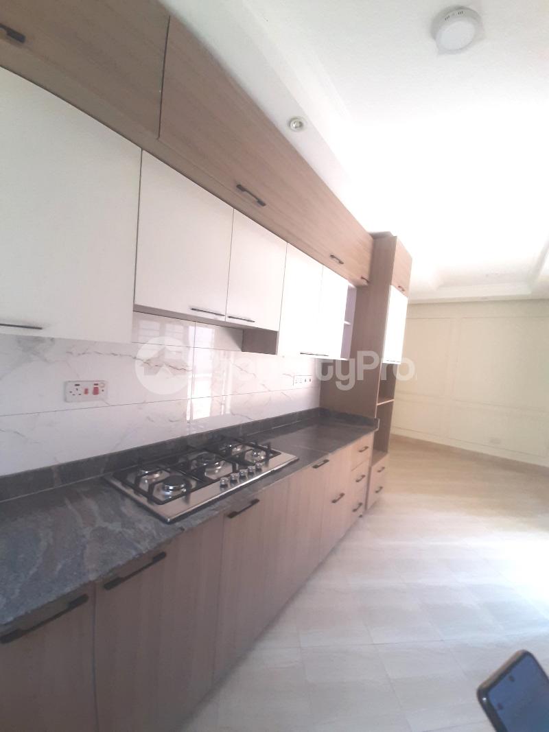 3 bedroom Bungalow Apartment for rent kireka road Wakiso Central - 5
