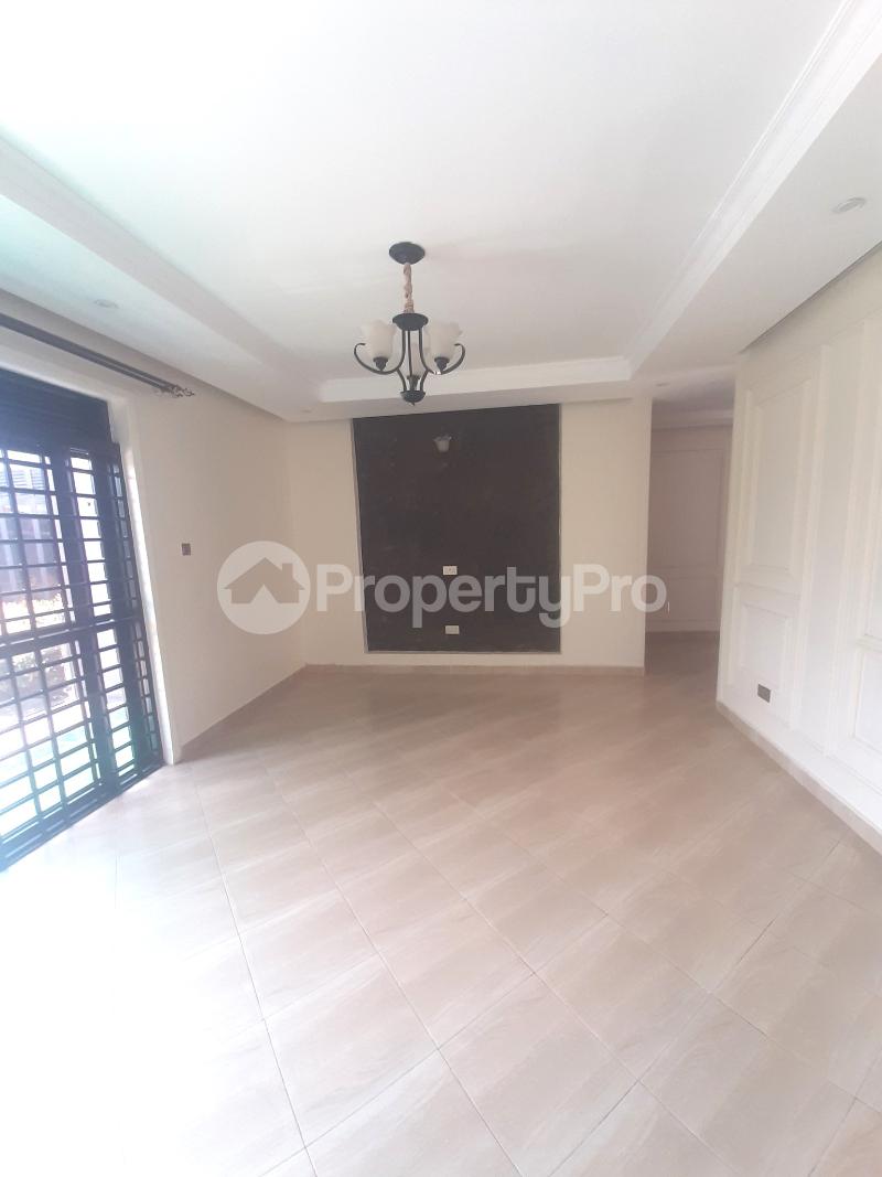 3 bedroom Bungalow Apartment for rent kireka road Wakiso Central - 21