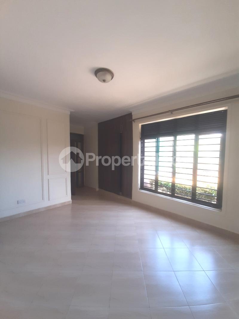 3 bedroom Bungalow Apartment for rent kireka road Wakiso Central - 12