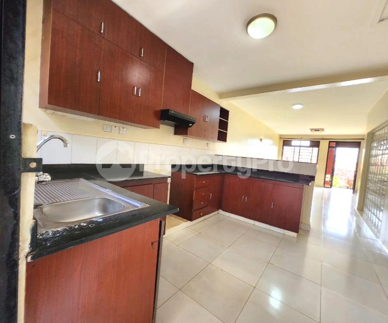 3 bedroom Bungalow Apartment for rent kyanja road Kampala Central - 12