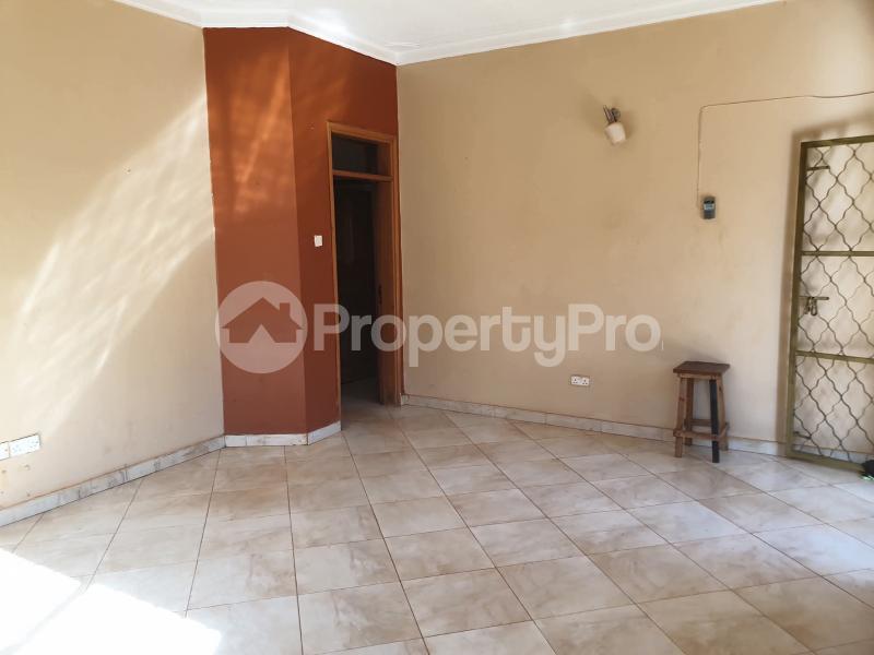3 bedroom Bungalow Apartment for rent najjera Kampala Central - 4