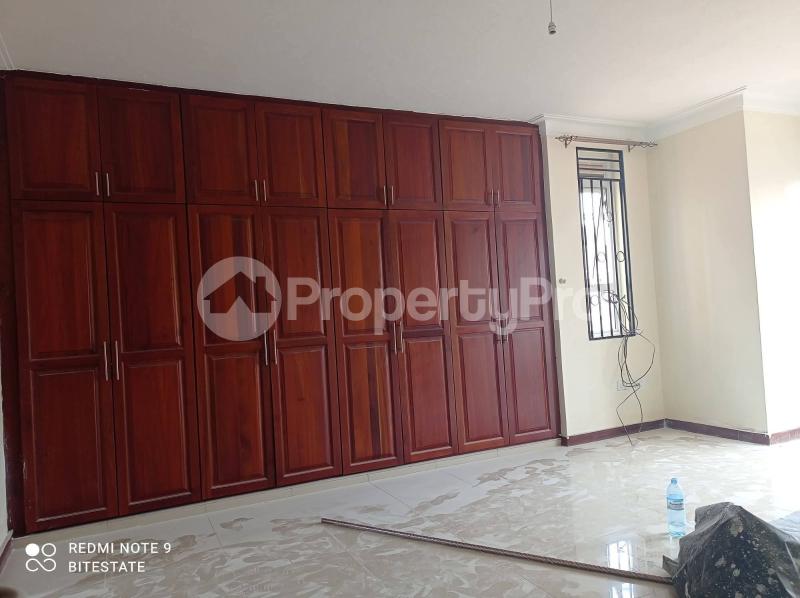 3 bedroom Apartment Block Apartment for rent Kiwatule  Kampala Central - 1