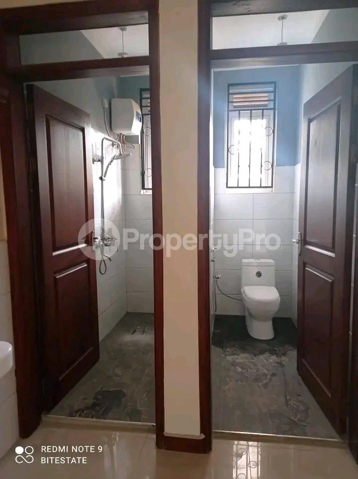 3 bedroom Apartment for rent Kiwatule road  Kampala Central Kampala Central - 3