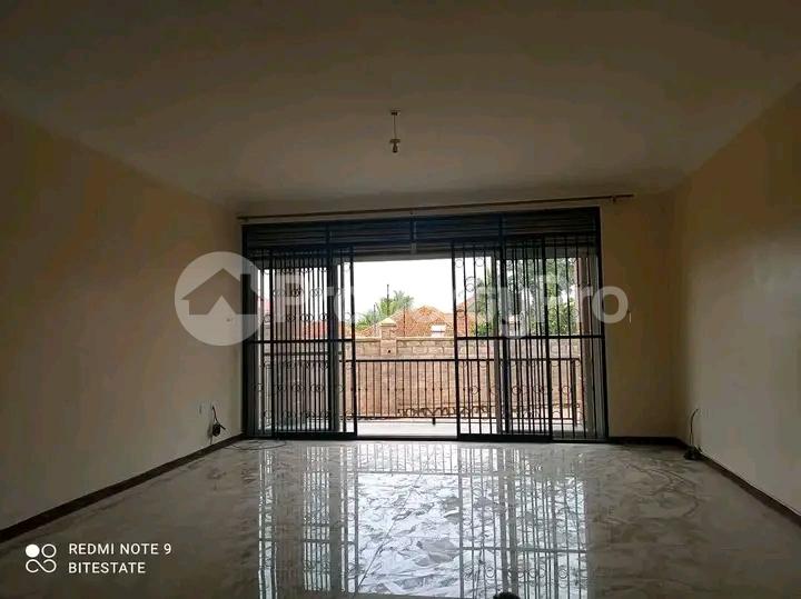 3 bedroom Apartment for rent Kiwatule road  Kampala Central Kampala Central - 1