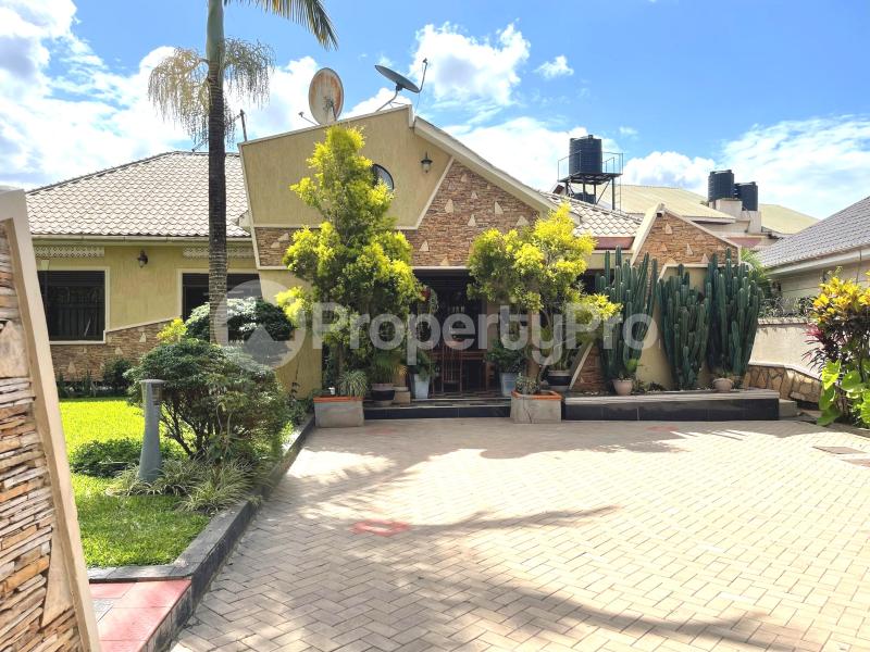 4 bedroom Bungalow Apartment for rent namugongo road Wakiso Central - 8