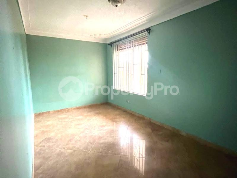 5 bedroom Apartment for rent kiwaatule road Kampala Central Kampala Central - 3
