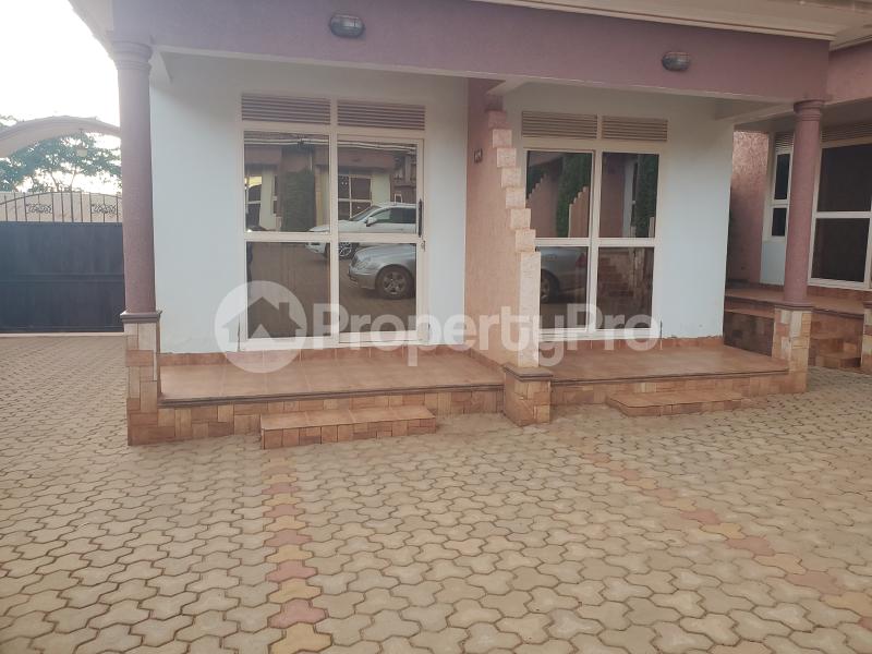 1 bedroom mini flat  Bungalow Apartment for rent Kisaasi  Kisaasi Kampala Central - 8