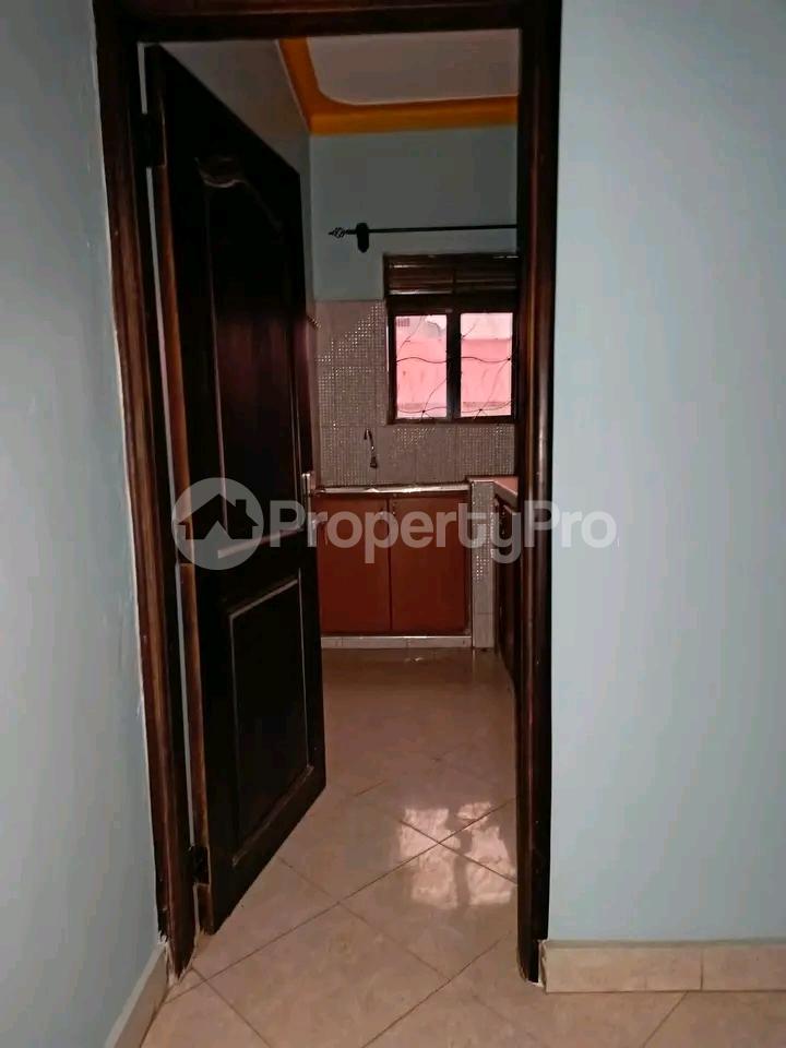 1 bedroom mini flat  Apartment for rent Kyaliwajjala road  Kampala Central - 7