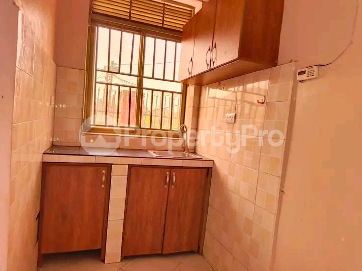1 bedroom mini flat  Apartment for rent Mbalwa road  Kampala Central Kampala Central - 6