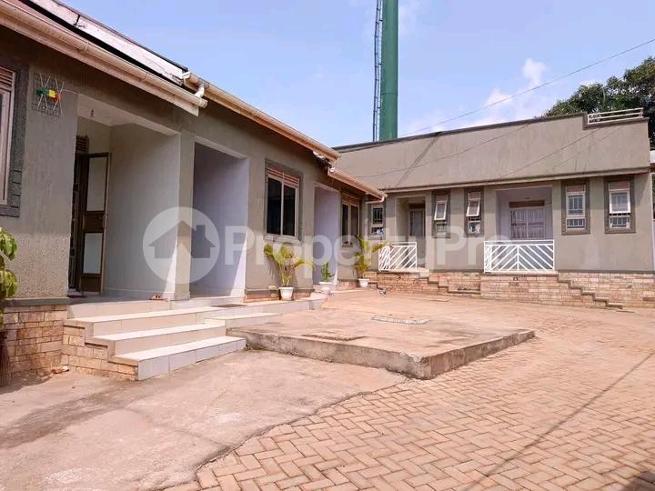 1 bedroom mini flat  Studio Apartment for rent Kireka kamuli road  Kampala Central Kampala Central - 7