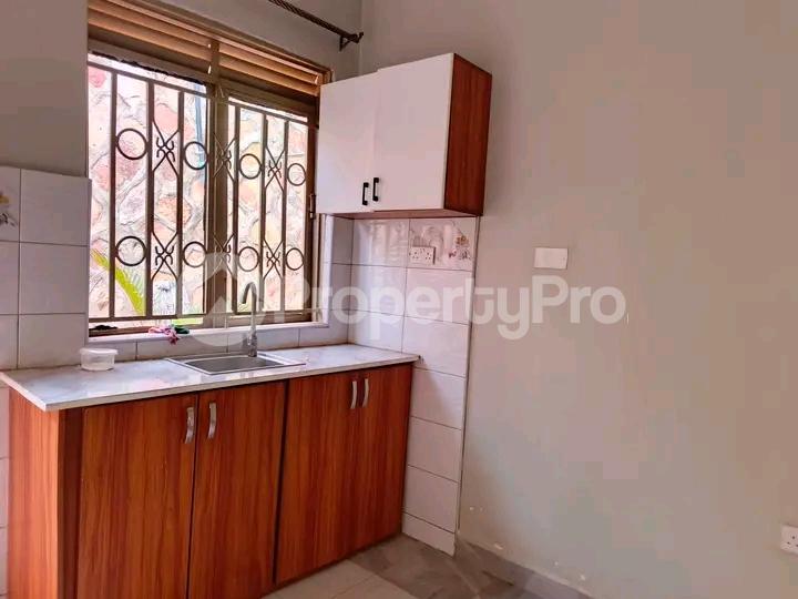 1 bedroom mini flat  Studio Apartment for rent Kireka kamuli road  Kampala Central Kampala Central - 2