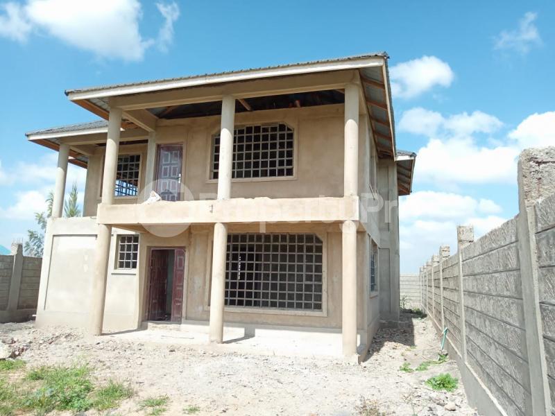 5 bedroom Townhouse for sale Mlolongo Nairobi