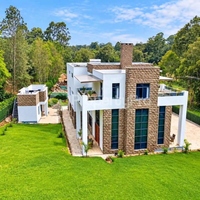 7 bedroom Townhouses Houses for sale Karen Karen Nairobi