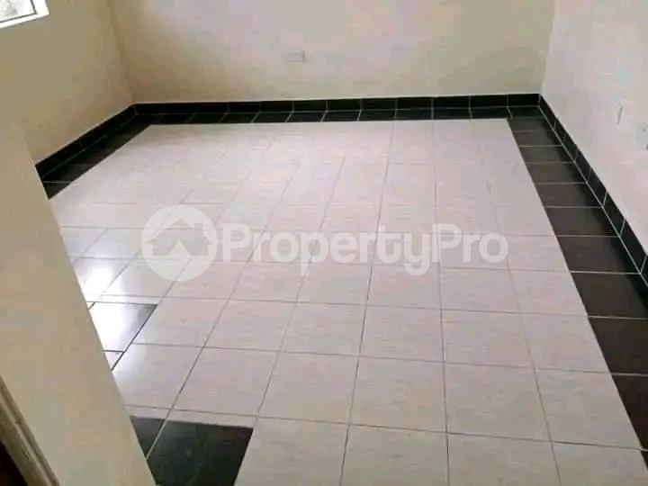 1 bedroom mini flat Bedsitter Flat&Apartment for rent Donholm Nairobi