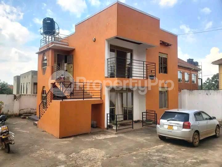 2 bedroom Apartment Block Apartment for rent buwaate road Kampala Central - 5