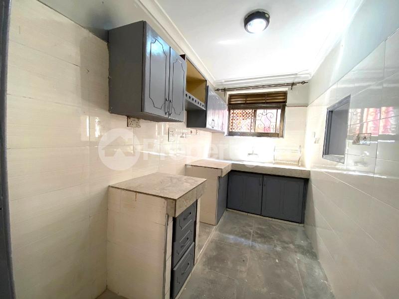 2 bedroom Apartment Block Apartment for rent kisaasi road Kisaasi Kampala Central - 6