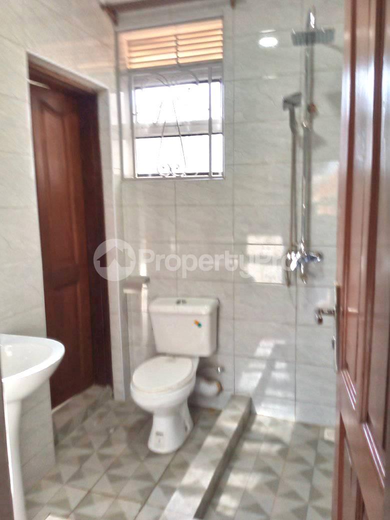 2 bedroom Apartment Block Apartment for rent kiwaatule road Kampala Central - 3