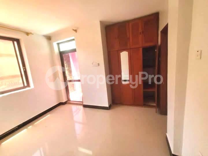 2 bedroom Apartment Block Apartment for rent munyonyo road Munyonyo Kampala Central - 10
