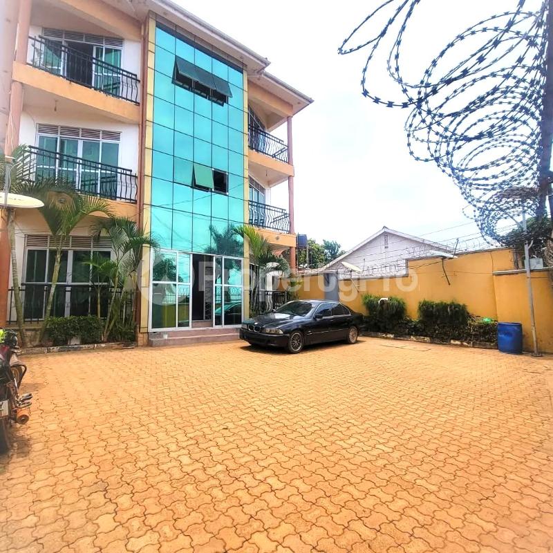2 bedroom Apartment Block Apartment for rent kampala road Munyonyo Kampala Central - 11