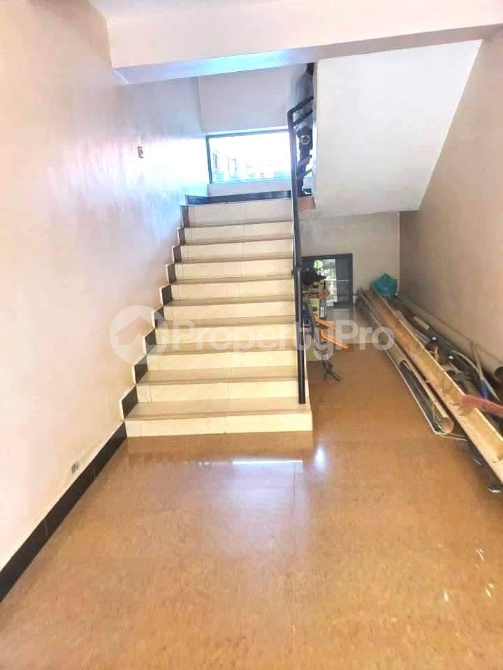 2 bedroom Apartment Block Apartment for rent munyonyo road Munyonyo Kampala Central - 3