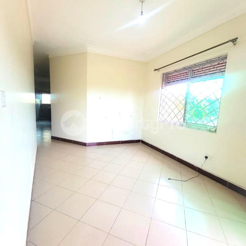 2 bedroom Apartment Block Apartment for rent kampala road Munyonyo Kampala Central - 2