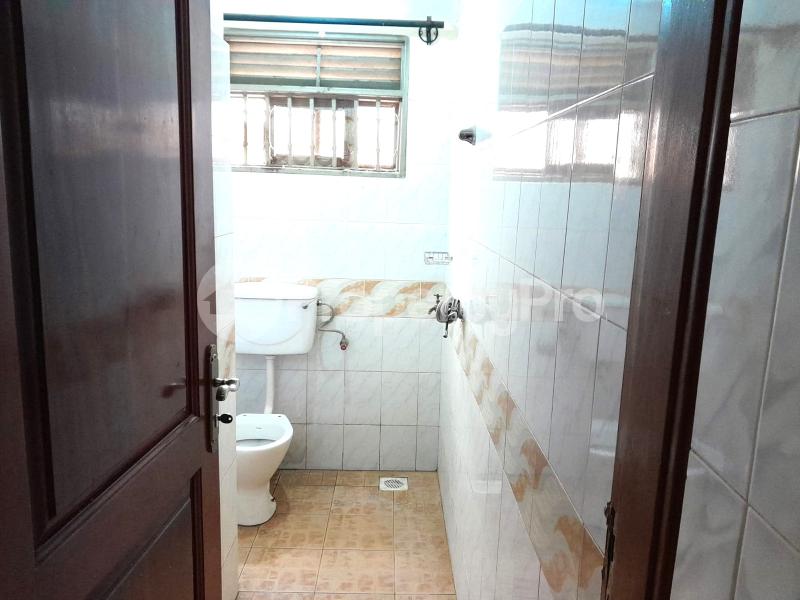 2 bedroom Apartment Block Apartment for rent najjera road Wakiso Central - 4