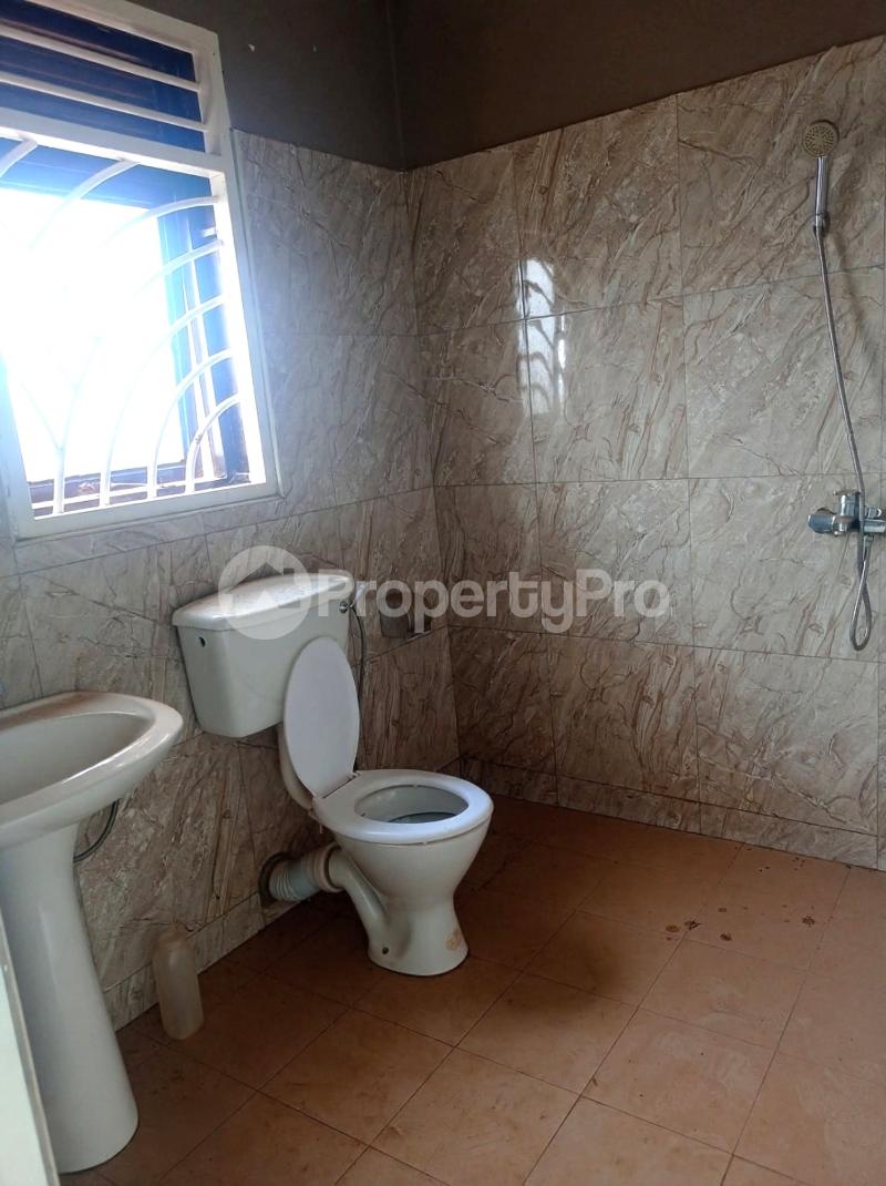 2 bedroom Apartment Block Apartment for rent buwaate road Wakiso Central - 1