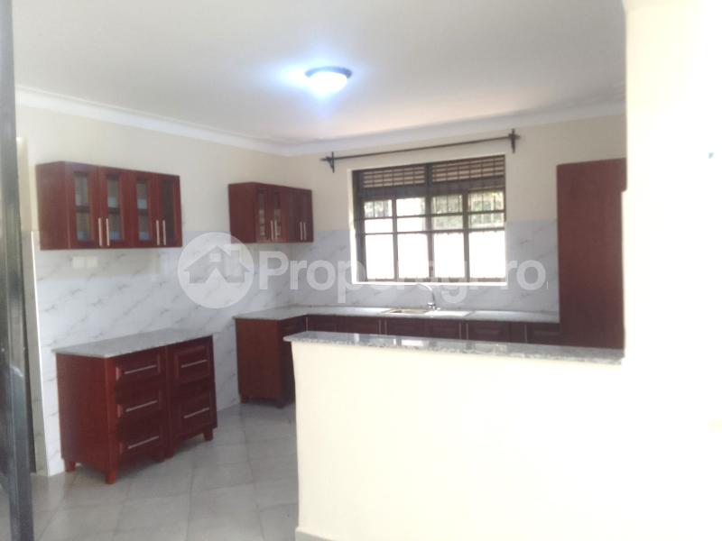 2 bedroom Apartment Block Apartment for rent namugongo road Wakiso Central - 16