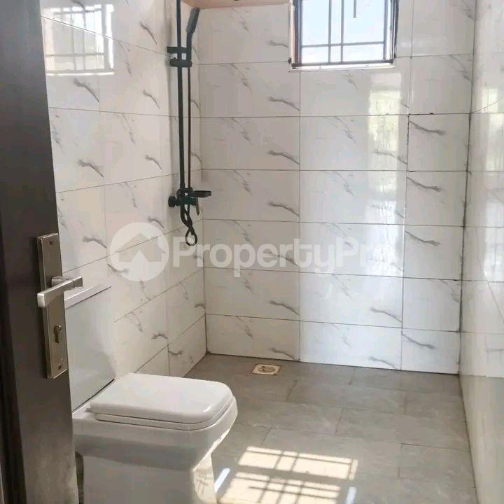 1 bedroom mini flat  Apartment Block Apartment for rent Kisaasi road Kisaasi Kampala Central - 2