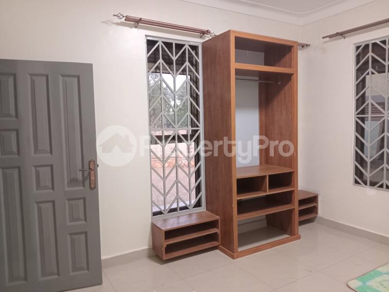 2 bedroom Bungalow Apartment for rent namugongo road Wakiso Central - 5