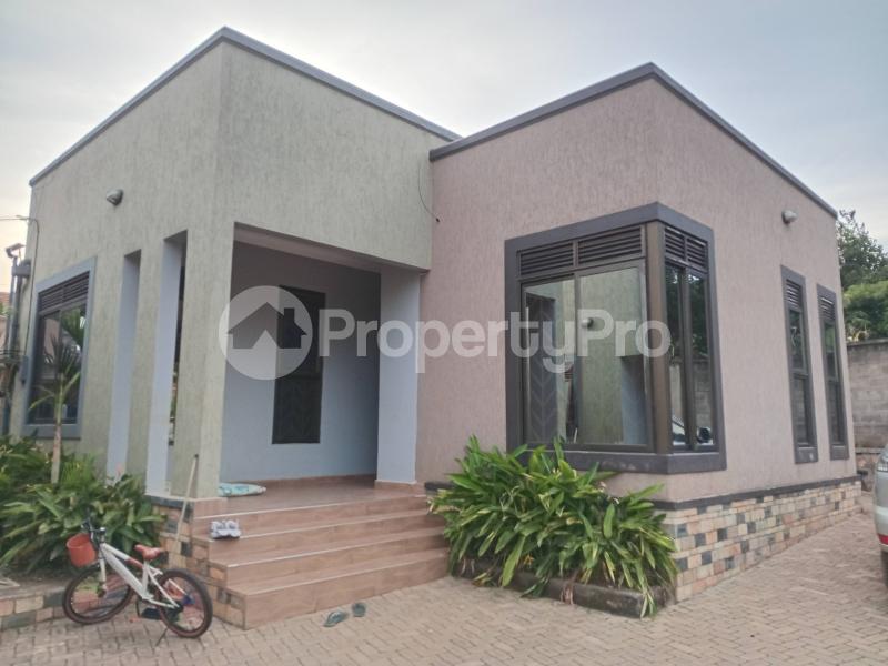 2 bedroom Bungalow Apartment for rent namugongo road Wakiso Central - 7