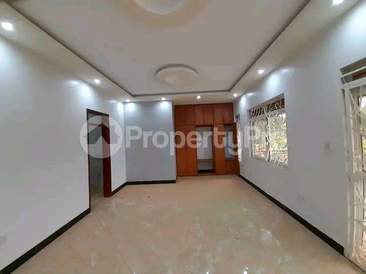 2 bedroom Bungalow Apartment for rent Kira road Kira Wakiso Central - 3