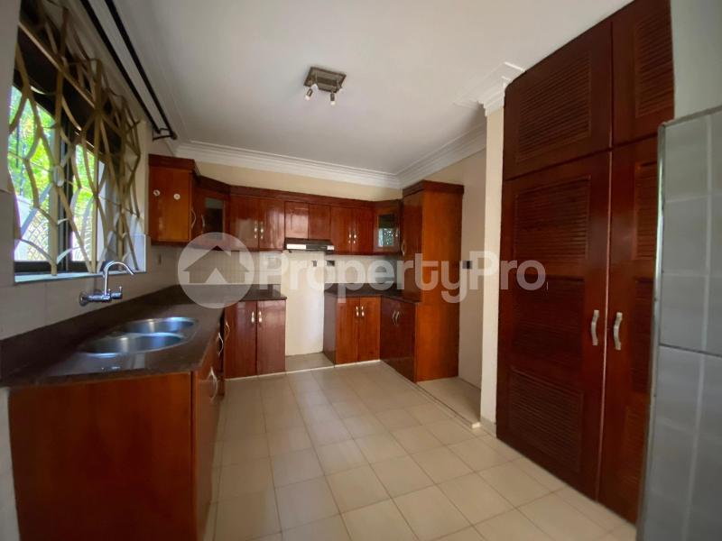 2 bedroom Apartment Block Apartment for rent Kisaasi road Kisaasi Kampala Central - 4