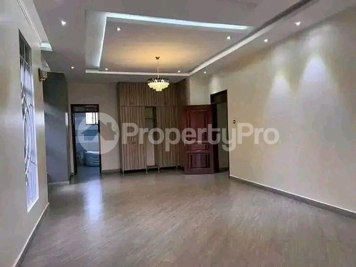 4 bedroom Apartment Block Apartment for rent Kisaasi road Kisaasi Kampala Central - 3