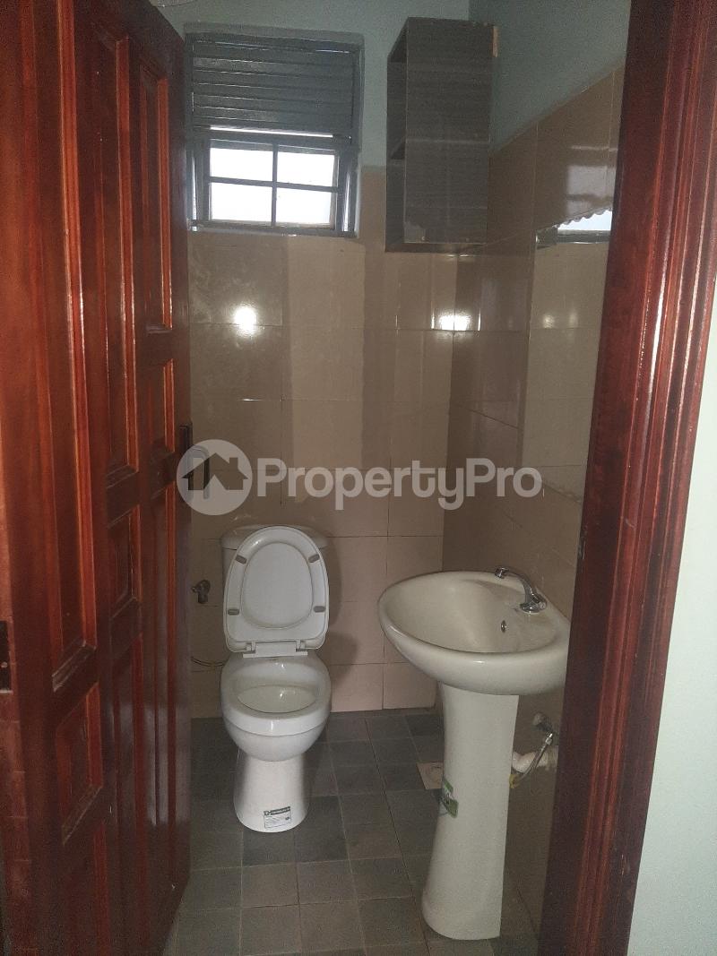 1 bedroom mini flat  Apartment Block Apartment for rent kyaliwajjala road Wakiso Central - 5