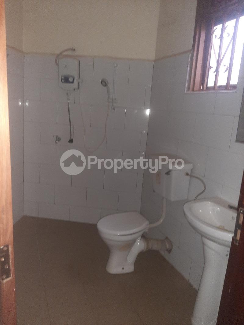 1 bedroom mini flat  Apartment Block Apartment for rent kyaliwajjala road Wakiso Central - 14
