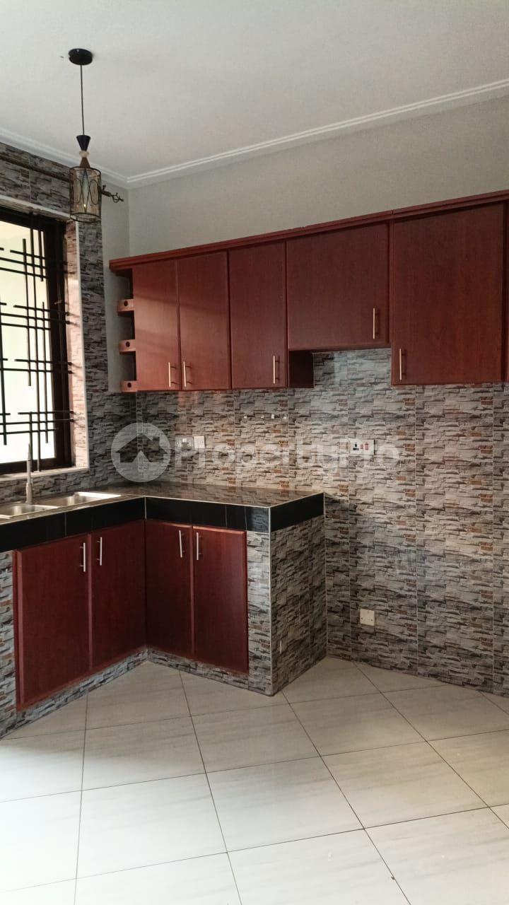 1 bedroom mini flat  Apartment Block Apartment for rent Kisaasi road Kisaasi Kampala Central - 4