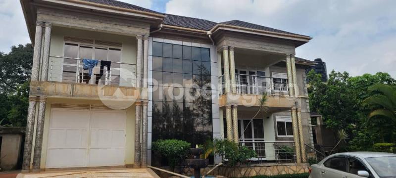 4 bedroom Villa for sale Kajjansi-bweya Entebbe road  Kampala Central Kampala Central - 1