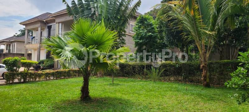 4 bedroom Villa for sale Kajjansi-bweya Entebbe road  Kampala Central Kampala Central - 4