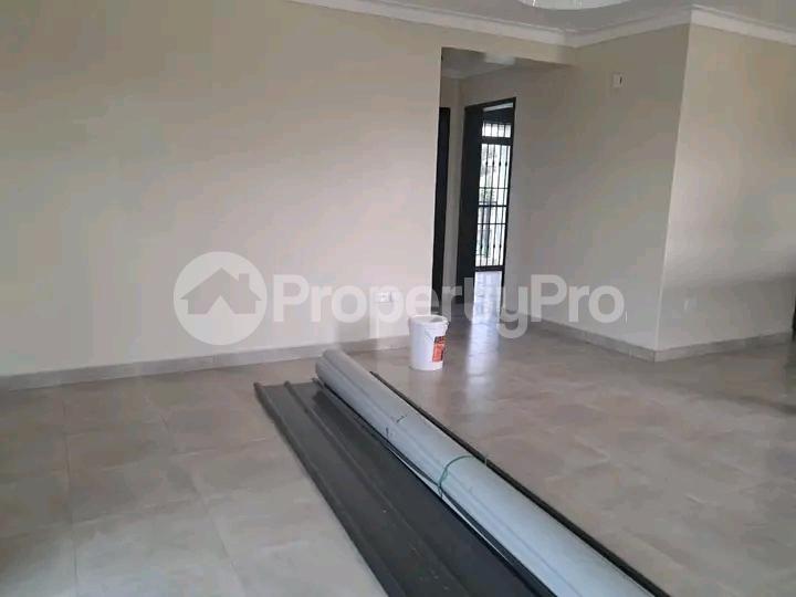 2 bedroom Apartment Block Apartment for rent Kira mameritor road  Kampala Central Kampala Central - 9