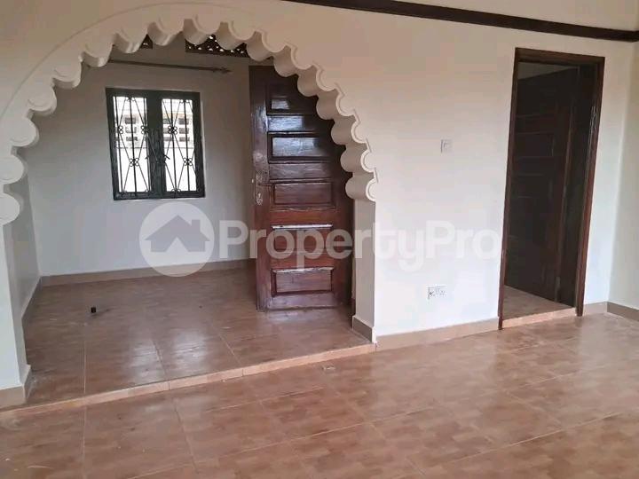 3 bedroom Bungalow Apartment for rent Kiwatule  Kampala Central Kampala Central - 10