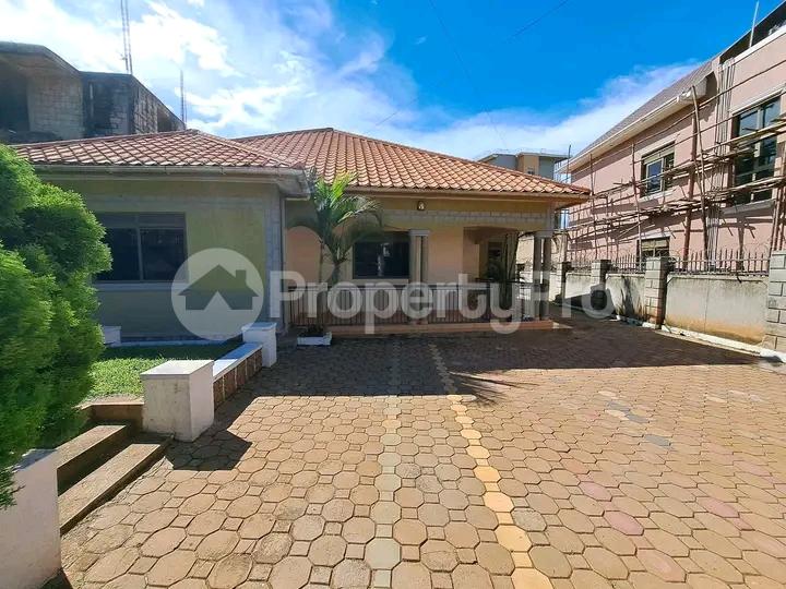 4 bedroom Bungalow Apartment for rent Kyaliwajjala  Kampala Central Kampala Central - 10