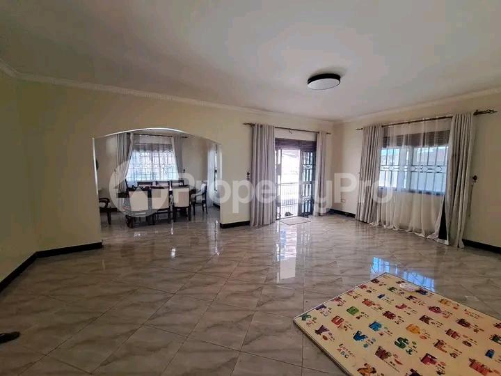 4 bedroom Bungalow Apartment for rent Kyaliwajjala  Kampala Central Kampala Central - 6