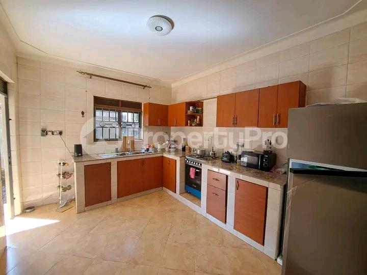 4 bedroom Bungalow Apartment for rent Kyaliwajjala  Kampala Central Kampala Central - 8