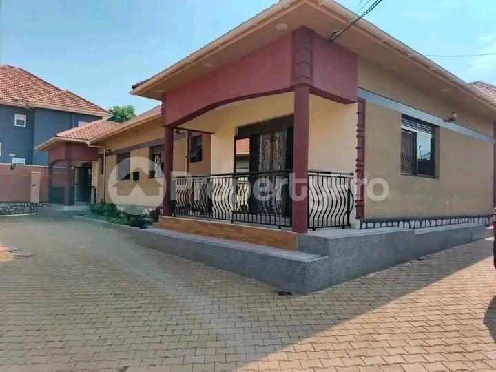2 bedroom Bungalow Apartment for rent Kisaasi  Kampala Central Kampala Central - 3