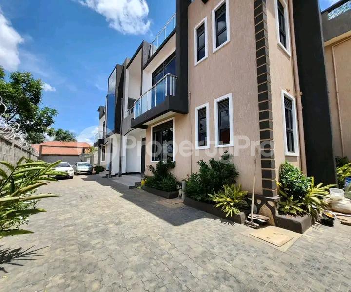 3 bedroom Apartment for rent Namugongo road  Kampala Central Kampala Central - 11