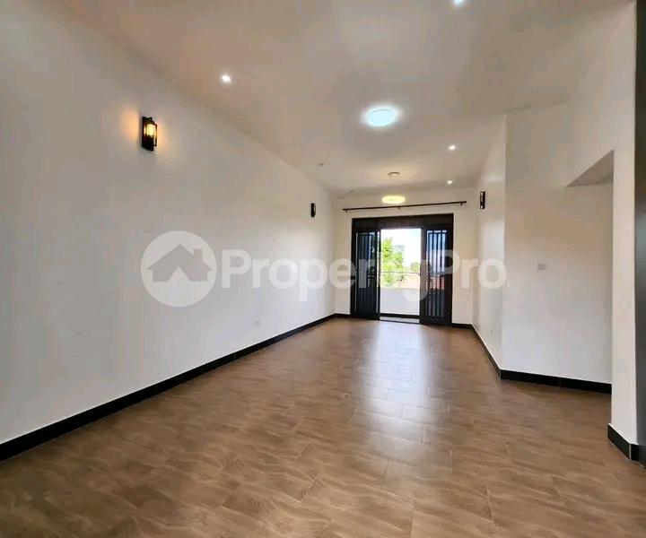 3 bedroom Apartment for rent Namugongo road  Kampala Central Kampala Central - 8
