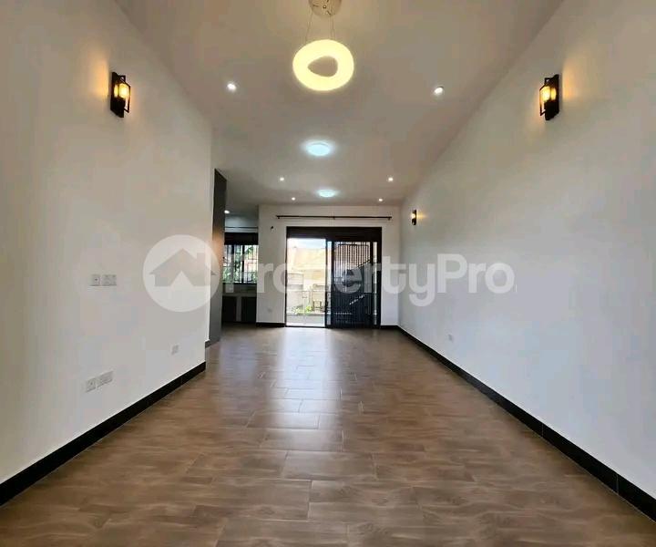 3 bedroom Apartment for rent Namugongo road  Kampala Central Kampala Central - 6
